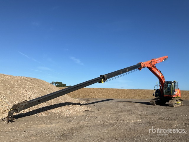 2013 Hitachi ZX225USLC-3 Telescopic Excavator Tracked Excavator - Bager goseničar: slika 2 2013 Hitachi ZX225USLC-3 Telescopic Excavator Tracked Excavator - Bager goseničar: slika 2
