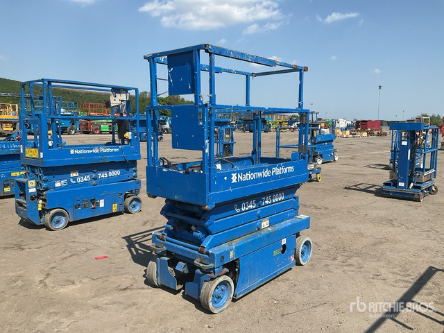 2013 Skyjack SJIII3219 Electric Scissor Lift - Škarjasta dvižna ploščad: slika 2 2013 Skyjack SJIII3219 Electric Scissor Lift - Škarjasta dvižna ploščad: slika 2