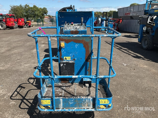 2016 Genie Z30N 10m Narrow Electric Boom Articulating Boom Lift - Zglobna dvižna ploščad: slika 5 2016 Genie Z30N 10m Narrow Electric Boom Articulating Boom Lift - Zglobna dvižna ploščad: slika 5