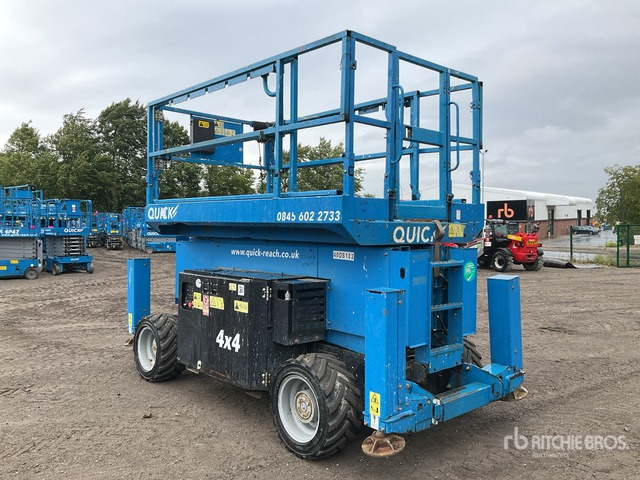 2017 Genie GS-4069 4x4 Diesel Scissor Lift - Škarjasta dvižna ploščad: slika 4 2017 Genie GS-4069 4x4 Diesel Scissor Lift - Škarjasta dvižna ploščad: slika 4