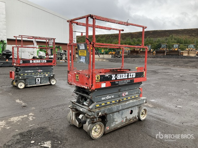 2017 Skyjack SJIII3219 Electric Scissor Lift - Škarjasta dvižna ploščad: slika 2 2017 Skyjack SJIII3219 Electric Scissor Lift - Škarjasta dvižna ploščad: slika 2