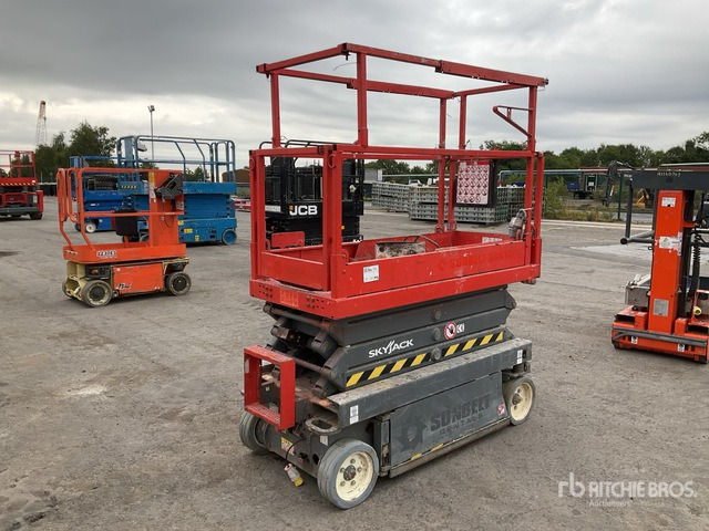 2017 Skyjack SJIII3219 Electric Scissor Lift - Škarjasta dvižna ploščad: slika 3 2017 Skyjack SJIII3219 Electric Scissor Lift - Škarjasta dvižna ploščad: slika 3