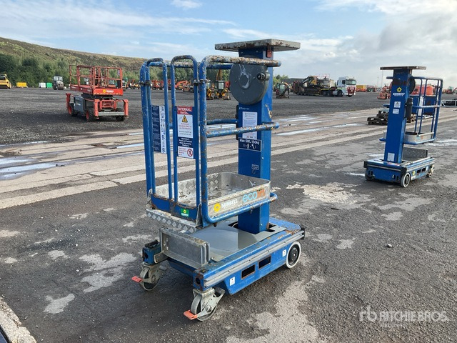 2018 Power Tower ECO Vertical Mast Lift - Vertikalni dvižni teleskop: slika 1 2018 Power Tower ECO Vertical Mast Lift - Vertikalni dvižni teleskop: slika 1