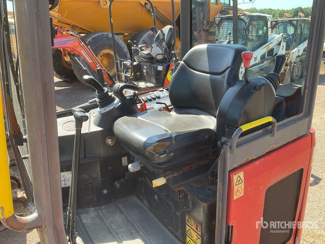 2019 JCB 16C-1 T3 Mini Excavator: <6.6t - Mini bager: slika 1 2019 JCB 16C-1 T3 Mini Excavator: <6.6t - Mini bager: slika 1