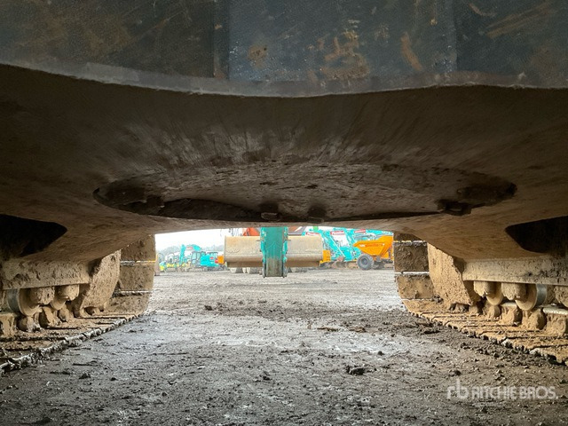 2019 Kobelco SK210LC-10E Tracked Excavator - Bager goseničar: slika 4 2019 Kobelco SK210LC-10E Tracked Excavator - Bager goseničar: slika 4