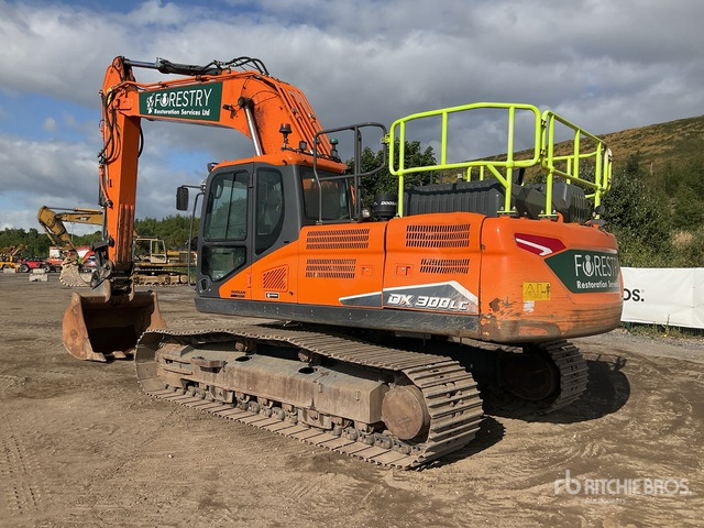 2022 Doosan DX300LC Tracked Excavator - Bager goseničar: slika 3 2022 Doosan DX300LC Tracked Excavator - Bager goseničar: slika 3