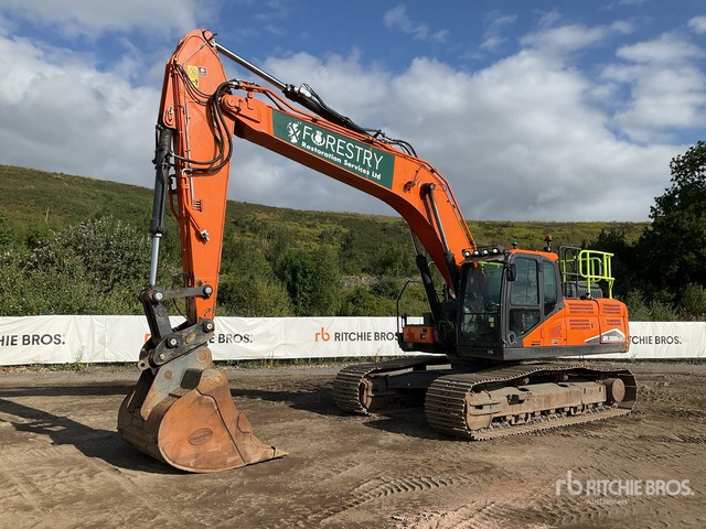 2022 Doosan DX300LC Tracked Excavator - Bager goseničar: slika 2 2022 Doosan DX300LC Tracked Excavator - Bager goseničar: slika 2