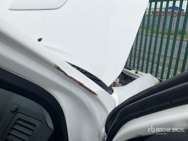 Toyota Hilux Bucket Truck - Dvižna ploščad montirana na tovornjak: slika 5 Toyota Hilux Bucket Truck - Dvižna ploščad montirana na tovornjak: slika 5