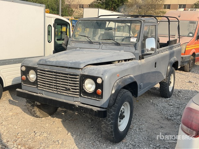 1996 Land Rover 110 4x4 (Inoperable) Pickup - Poltovornjak: slika 1 1996 Land Rover 110 4x4 (Inoperable) Pickup - Poltovornjak: slika 1