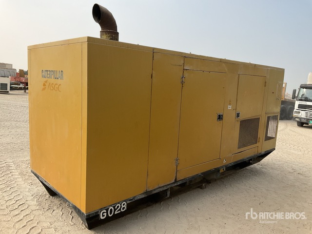 2004 Cat 400 400 kVA Skid-Mounted Generator Set - Generator: slika 2 2004 Cat 400 400 kVA Skid-Mounted Generator Set - Generator: slika 2