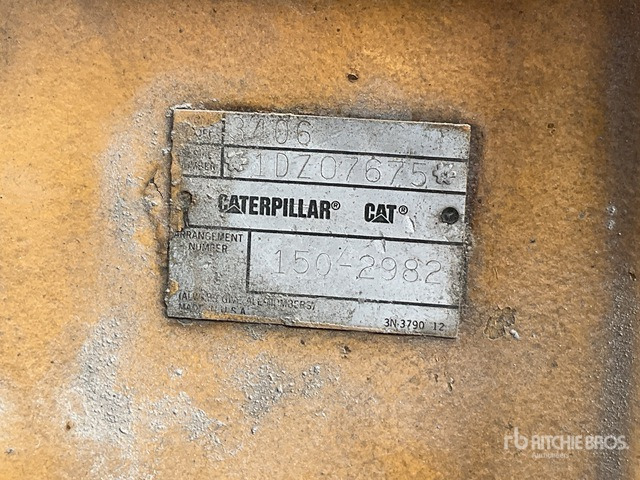 2004 Cat 400 400 kVA Skid-Mounted Generator Set - Generator: slika 5 2004 Cat 400 400 kVA Skid-Mounted Generator Set - Generator: slika 5