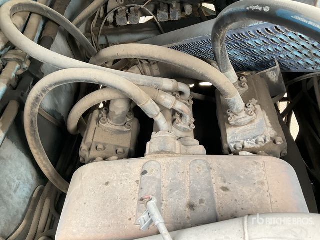 2004 Fantuzzi CS45KM 45 ton (Inoperable) Container Handler - Upravljač kontejnerjev: slika 5 2004 Fantuzzi CS45KM 45 ton (Inoperable) Container Handler - Upravljač kontejnerjev: slika 5