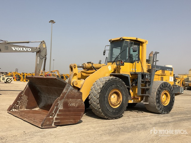 2004 Komatsu WA500-3 - Kolesni nakladalec: slika 2 2004 Komatsu WA500-3 - Kolesni nakladalec: slika 2