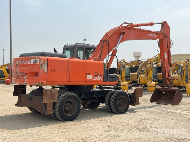 2005 Hitachi ZX210W - Bager na kolesih: slika 4 2005 Hitachi ZX210W - Bager na kolesih: slika 4