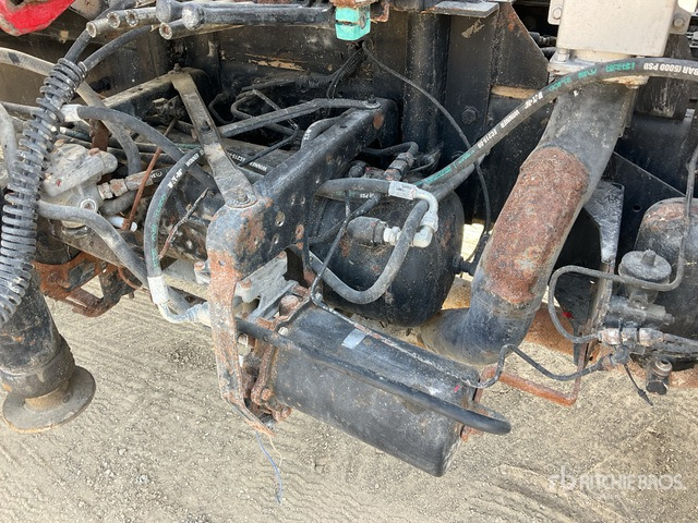 2006 Nissan MK210 2006 HMF 683K1 Knuckle Boom on 4x2 Flatbed Truck with Crane - Tovornjak s kesonom, Tovornjak z dvigalom: slika 4 2006 Nissan MK210 2006 HMF 683K1 Knuckle Boom on 4x2 Flatbed Truck with Crane - Tovornjak s kesonom, Tovornjak z dvigalom: slika 4