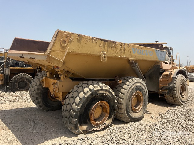 2006 Volvo A40D (Inoperable) Articulated Dump Truck - Zglobni demper: slika 3 2006 Volvo A40D (Inoperable) Articulated Dump Truck - Zglobni demper: slika 3