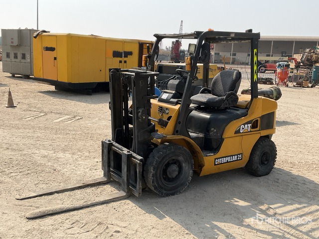 2010 Cat DP25NT 2.5 ton Forklift - Diesel viličar: slika 1 2010 Cat DP25NT 2.5 ton Forklift - Diesel viličar: slika 1