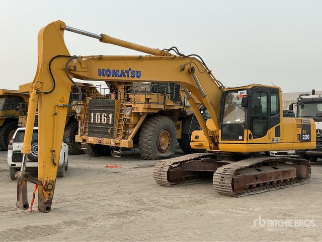 2010 Komatsu PC220-8N1 - Bager goseničar: slika 3 2010 Komatsu PC220-8N1 - Bager goseničar: slika 3