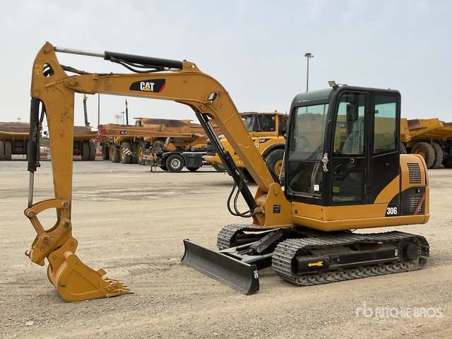 2011 Cat 306 - Mini bager: slika 1 2011 Cat 306 - Mini bager: slika 1