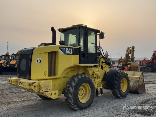 2012 Cat 930H - Kolesni nakladalec: slika 4 2012 Cat 930H - Kolesni nakladalec: slika 4