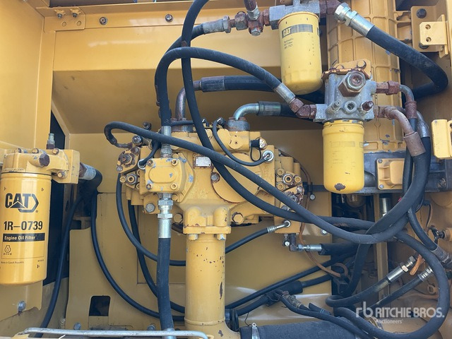 2014 Cat 329D2L - Bager goseničar: slika 5 2014 Cat 329D2L - Bager goseničar: slika 5