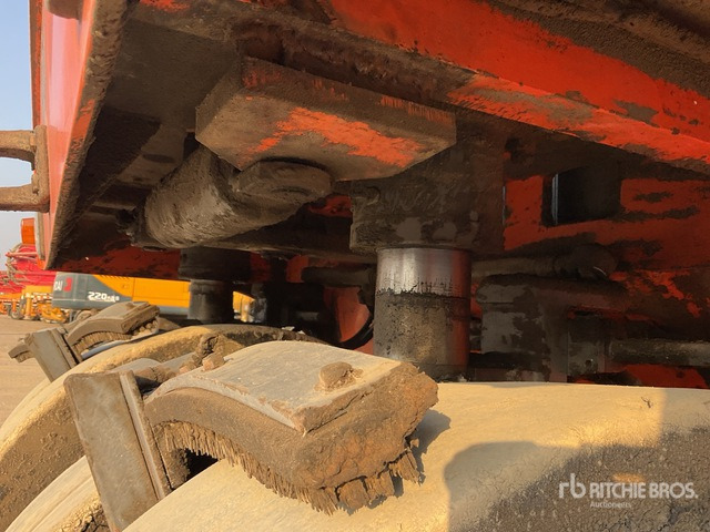 2015 Hamm GRW18 8 Wheel Pneumatic Roller - Pnevmatski valjar: slika 5 2015 Hamm GRW18 8 Wheel Pneumatic Roller - Pnevmatski valjar: slika 5