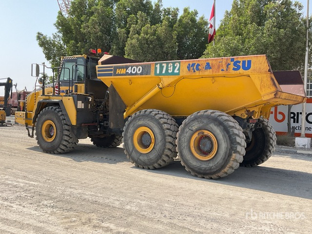 2015 Komatsu HM400-3 Articulated Dump Truck - Zglobni demper: slika 2 2015 Komatsu HM400-3 Articulated Dump Truck - Zglobni demper: slika 2