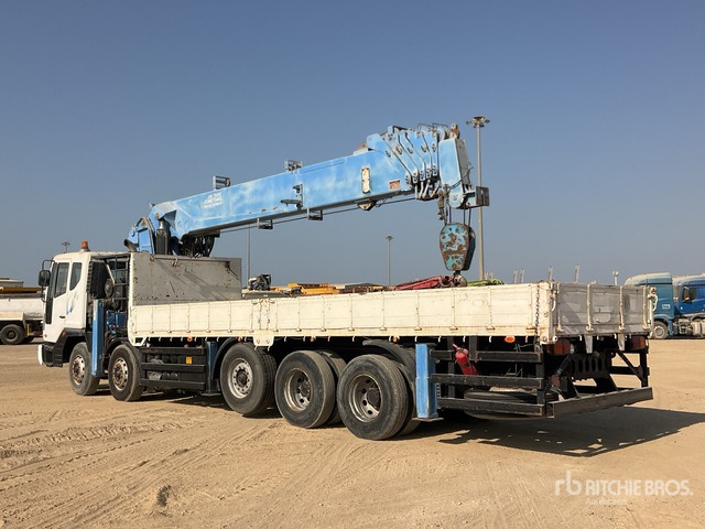 2015 Tata Daewoo Novus SE 2015 Dong Yang SS7506S 20 ton S ... Flatbed Truck with Crane - Tovornjak s kesonom, Tovornjak z dvigalom: slika 2 2015 Tata Daewoo Novus SE 2015 Dong Yang SS7506S 20 ton S ... Flatbed Truck with Crane - Tovornjak s kesonom, Tovornjak z dvigalom: slika 2