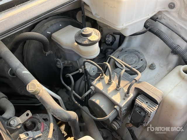 2015 Toyota Avanza Minivan - Avtomobil: slika 4 2015 Toyota Avanza Minivan - Avtomobil: slika 4