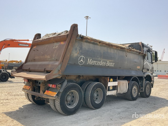 2017 Mercedes Benz AROCS 3951 8x4 Twin-Steer Tri/A Dump Truck - Tovornjak prekucnik: slika 4 2017 Mercedes Benz AROCS 3951 8x4 Twin-Steer Tri/A Dump Truck - Tovornjak prekucnik: slika 4
