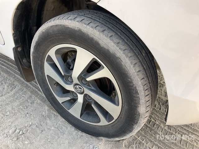 2017 Toyota Avanza Minivan - Avtomobil: slika 5 2017 Toyota Avanza Minivan - Avtomobil: slika 5