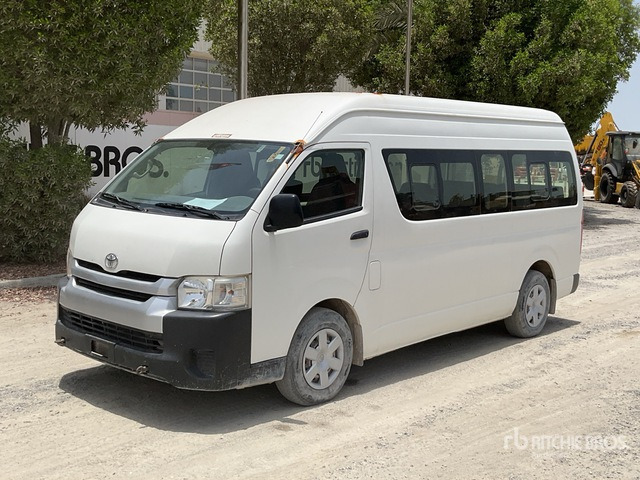 2018 Toyota Hiace High Roof 4x2 16-Seat Mini Bus - Minibus, Potniški kombi: slika 1 2018 Toyota Hiace High Roof 4x2 16-Seat Mini Bus - Minibus, Potniški kombi: slika 1