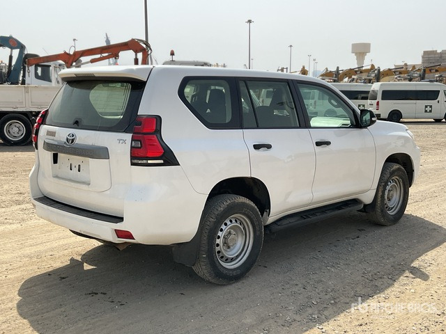 2018 Toyota Prado TX 150L 4x4 SUV - SUV: slika 3 2018 Toyota Prado TX 150L 4x4 SUV - SUV: slika 3