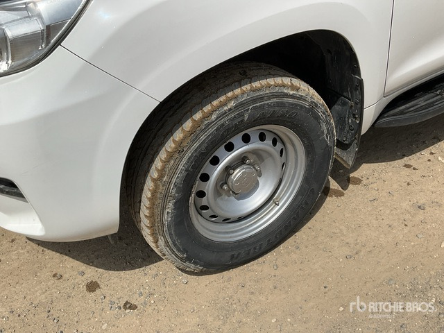 2018 Toyota Prado TX 150L 4x4 SUV - SUV: slika 5 2018 Toyota Prado TX 150L 4x4 SUV - SUV: slika 5