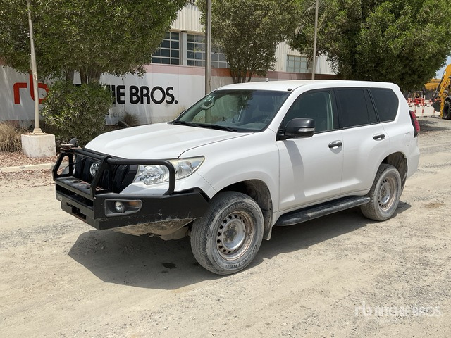2018 Toyota Prado TX 150L 4x4 SUV - SUV: slika 2 2018 Toyota Prado TX 150L 4x4 SUV - SUV: slika 2