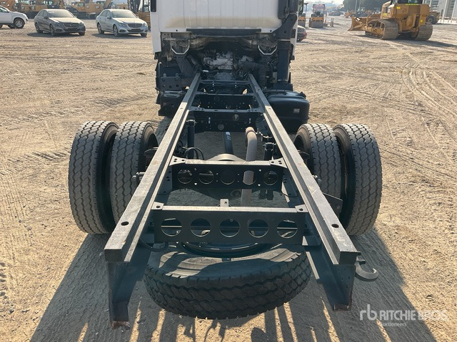2020 Isuzu Reward NP 4x2 Cab and Chassis - Mulčer: slika 5 2020 Isuzu Reward NP 4x2 Cab and Chassis - Mulčer: slika 5