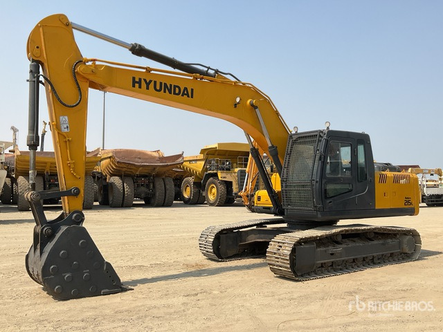 2022 Hyundai R215 - Bager goseničar: slika 1 2022 Hyundai R215 - Bager goseničar: slika 1