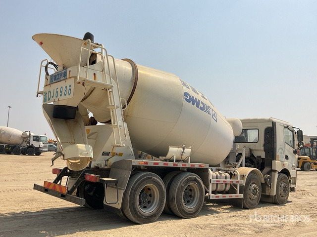 2024 XCMG NXG5310GJBN5A 8x4 Twin-Steer Mixer Truck - Avtomešalec: slika 4 2024 XCMG NXG5310GJBN5A 8x4 Twin-Steer Mixer Truck - Avtomešalec: slika 4