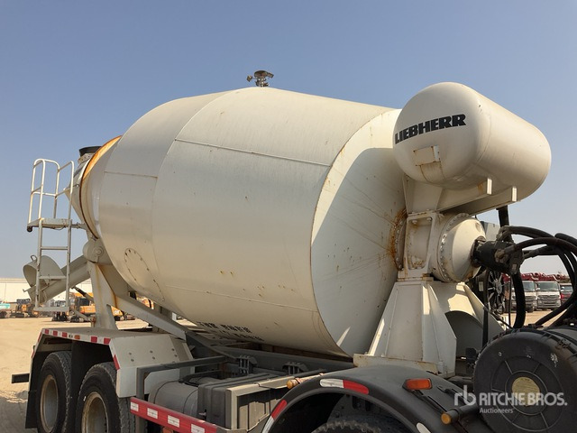 2024 XCMG NXG5310GJBN5C 8x4 Twin-Steer Mixer Truck - Avtomešalec: slika 5 2024 XCMG NXG5310GJBN5C 8x4 Twin-Steer Mixer Truck - Avtomešalec: slika 5