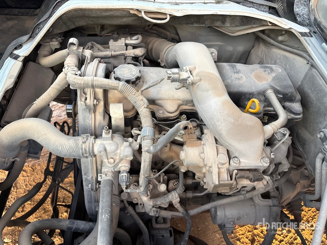 2018 Toyota Hiace 4x2 16-Seat Mini Bus - Avtobus: slika 5 2018 Toyota Hiace 4x2 16-Seat Mini Bus - Avtobus: slika 5