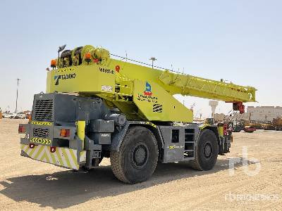 TADANO TR300E 30 ton 4x4x4 - Avtodvigalo za grob teren: slika 3 TADANO TR300E 30 ton 4x4x4 - Avtodvigalo za grob teren: slika 3