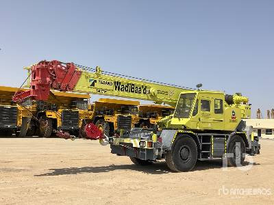 TADANO TR300E 30 ton 4x4x4 - Avtodvigalo za grob teren: slika 1 TADANO TR300E 30 ton 4x4x4 - Avtodvigalo za grob teren: slika 1