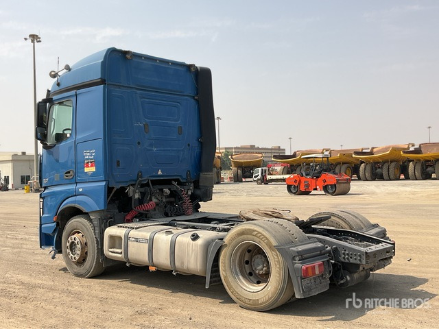 2013 Mercedes-Benz Actros 1845LS 4x2 S/A Sleeper Truck Tractor - Vlačilec: slika 4 2013 Mercedes-Benz Actros 1845LS 4x2 S/A Sleeper Truck Tractor - Vlačilec: slika 4