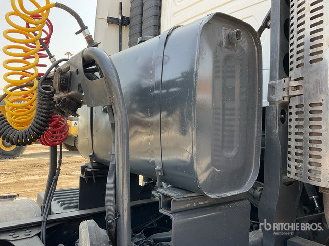 2014 Volvo FH 6x4 T/A Sleeper Truck Tractor - Vlačilec: slika 5 2014 Volvo FH 6x4 T/A Sleeper Truck Tractor - Vlačilec: slika 5