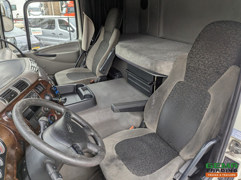 DAF CF85.410 4x2 Spacecab Euro5 - Geïsoleerde bak 7.6m - Laadklep 1500kg - Reservewiel - Tovornjak zabojnik: slika 5 DAF CF85.410 4x2 Spacecab Euro5 - Geïsoleerde bak 7.6m - Laadklep 1500kg - Reservewiel - Tovornjak zabojnik: slika 5