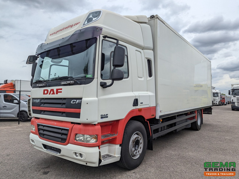 DAF CF85.410 4x2 Spacecab Euro5 - Geïsoleerde bak 7.6m - Laadklep 1500kg - Reservewiel - Tovornjak zabojnik: slika 1 DAF CF85.410 4x2 Spacecab Euro5 - Geïsoleerde bak 7.6m - Laadklep 1500kg - Reservewiel - Tovornjak zabojnik: slika 1