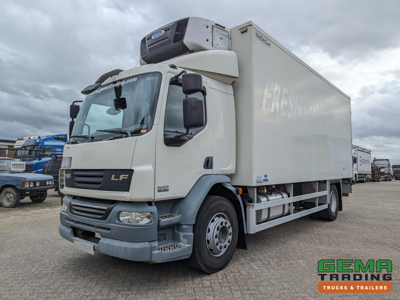 DAF FA LF55.300 4x2 Sleepcab 18T Euro5 Koel-VriesBak 6.45m + Carrier Supra 750 - Laadklep 1500KG (V781) - Tovornjak hladilnik: slika 1 DAF FA LF55.300 4x2 Sleepcab 18T Euro5 Koel-VriesBak 6.45m + Carrier Supra 750 - Laadklep 1500KG (V781) - Tovornjak hladilnik: slika 1