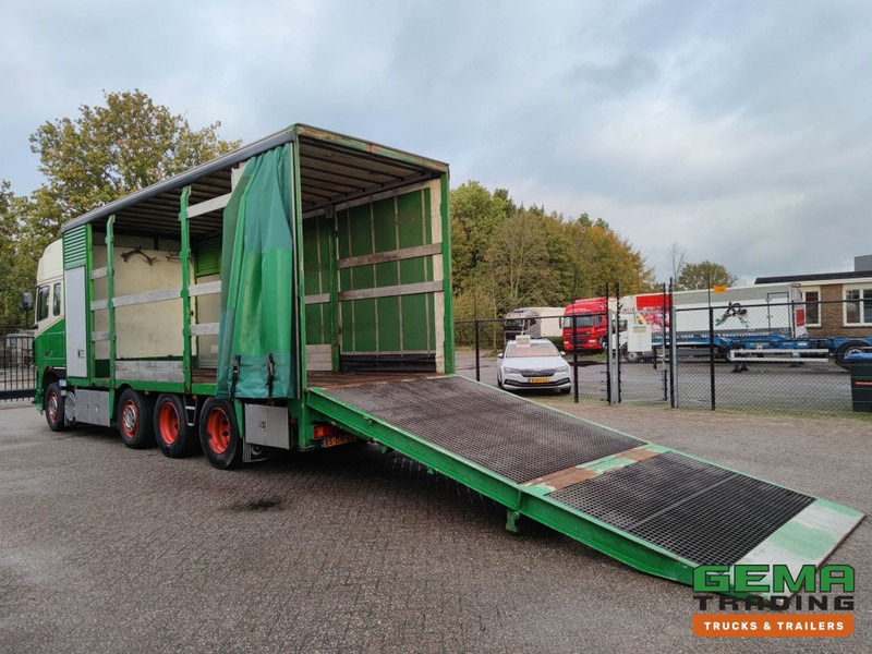 DAF FAK XF95.430 8x2 SuperSpaceCab Euro3 - CurtainSider 7.31m + Ramp 16T - MachineTransporter - 6 Persons (V558) - Tovornjak avtotransporter: slika 2 DAF FAK XF95.430 8x2 SuperSpaceCab Euro3 - CurtainSider 7.31m + Ramp 16T - MachineTransporter - 6 Persons (V558) - Tovornjak avtotransporter: slika 2