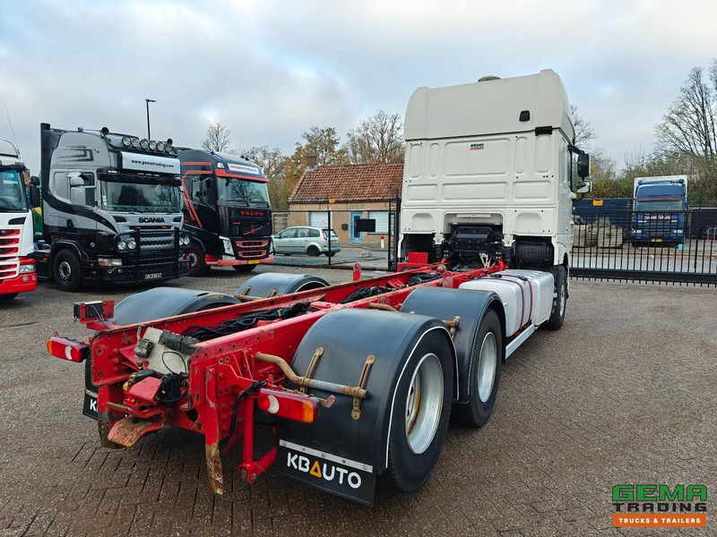 DAF XF 510 FAS 6x2 Superspacecab Euro6 - Retarder - Vollucht - 10Tires - ChassisCabine - LiftAs - VBG Vangmuilkoppeling - Navi - Tovornjak-šasija: slika 3 DAF XF 510 FAS 6x2 Superspacecab Euro6 - Retarder - Vollucht - 10Tires - ChassisCabine - LiftAs - VBG Vangmuilkoppeling - Navi - Tovornjak-šasija: slika 3