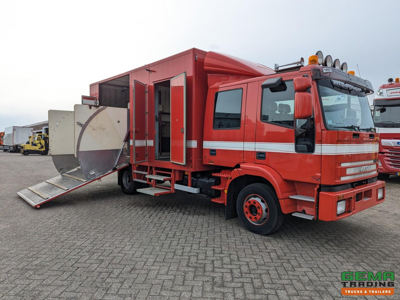 Iveco Tector ML120E24D 4x2 Euro3 DubbelCabine - Paardenwagen 3-Paards - Kleedruimte - Hydraulische klep- TOP! - Tovornjak za prevoz konj: slika 1 Iveco Tector ML120E24D 4x2 Euro3 DubbelCabine - Paardenwagen 3-Paards - Kleedruimte - Hydraulische klep- TOP! - Tovornjak za prevoz konj: slika 1